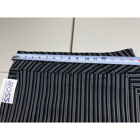 Mixxed26 Women MEDIUM Black Striped Pencil Straight Stretch Pull On Skirt Bottom - Picture 3 of 9